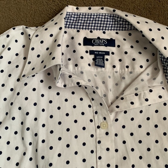 Chaps size S button down top blue polka dots - Picture 2 of 5